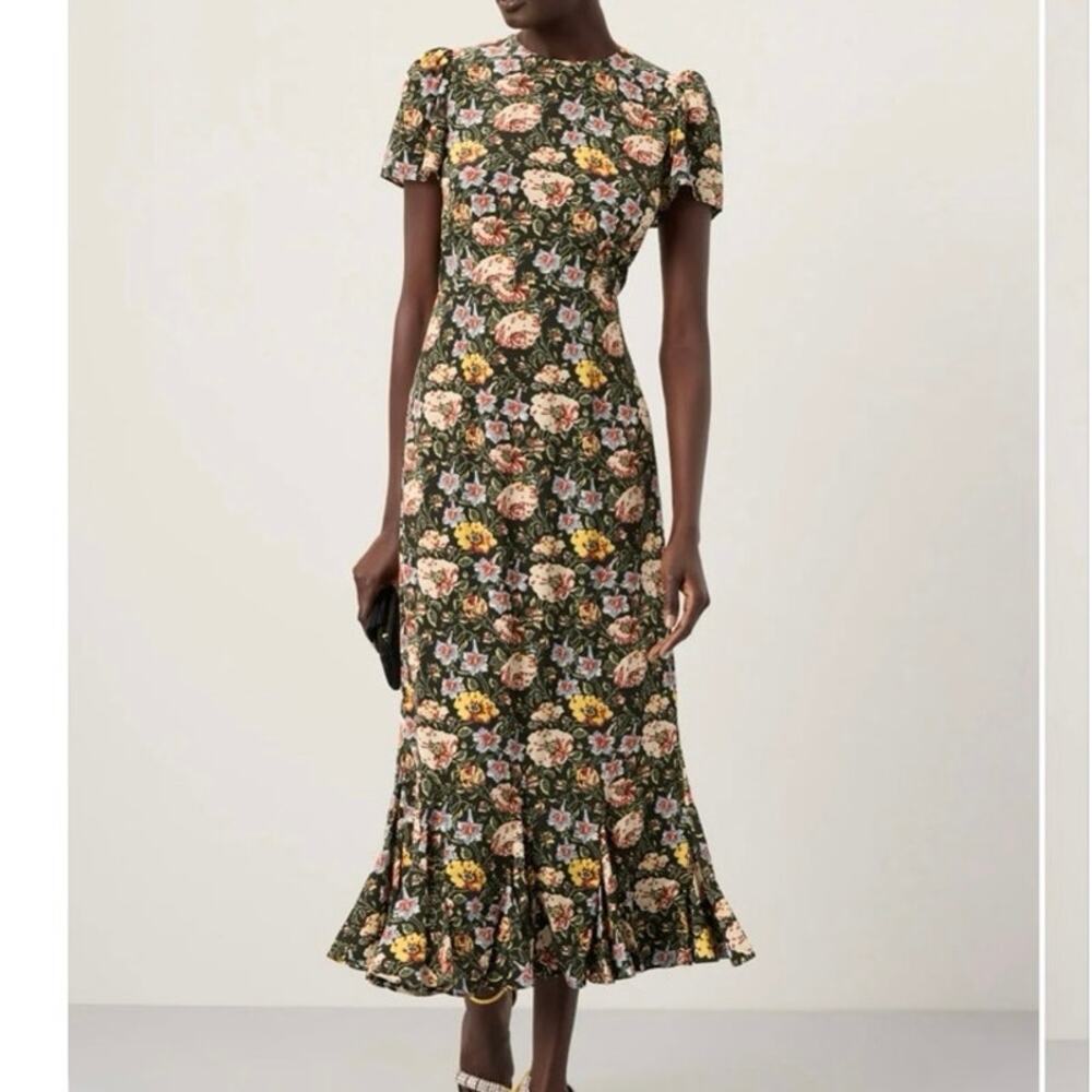 Rhode Lulani Dress in Blossoming
Canopy Size 8
